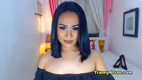 Sexy chick does a hot oral- japanesebukkakeorgy