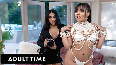 Hotie with sexy body gets fucked hard