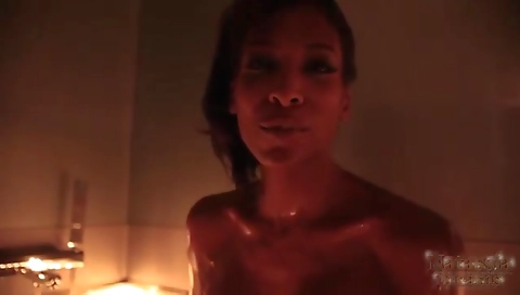 Sultry chick plays with her pussy