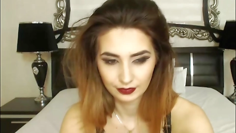 Sexy babe with a sexy body