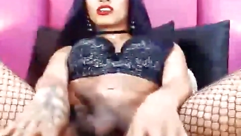 Cute teeny with big tits gets fucked